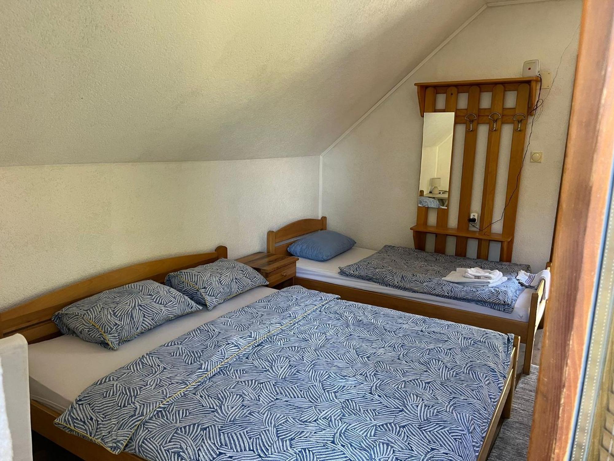 Bed And Breakfast Family Djukic Sipovo Экстерьер фото