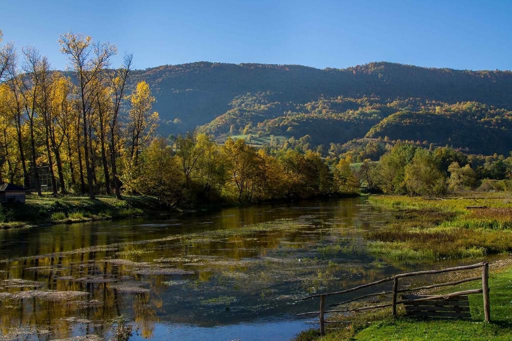 Bed And Breakfast Family Djukic Sipovo Экстерьер фото